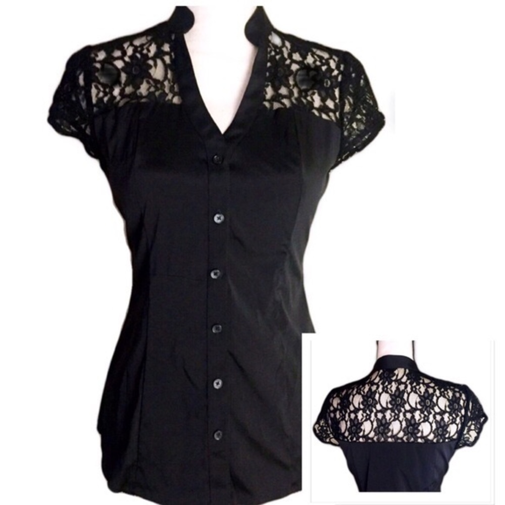 NWT Express Lace Capsleeve Top
